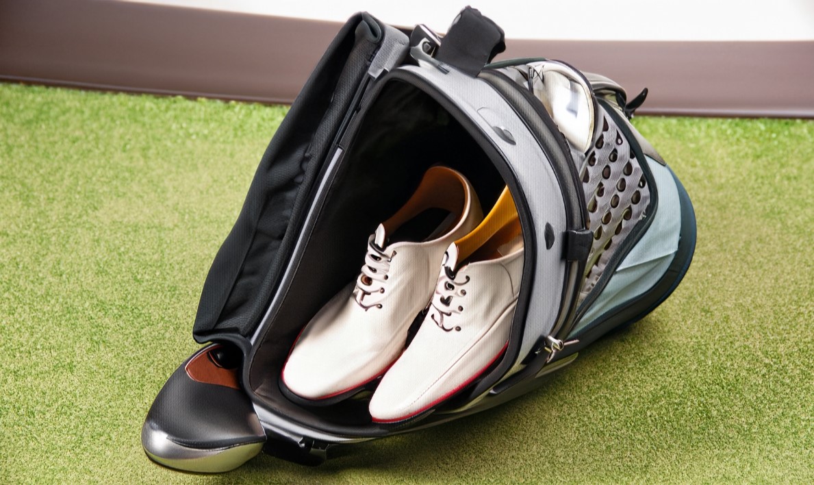 Golf shoe bag with golf clubs and shoes inside